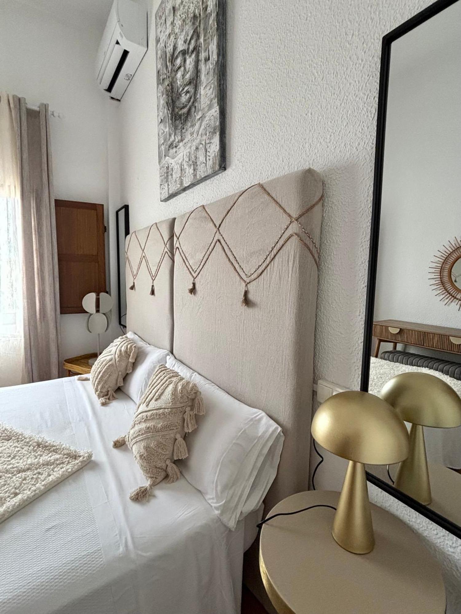 Buenavista & Suites Santa Eularia des Riu Esterno foto