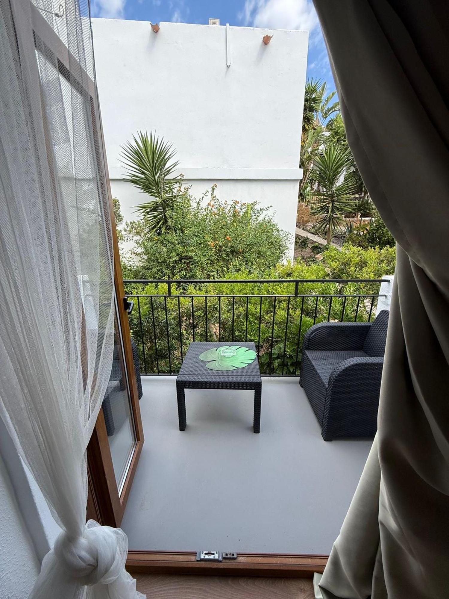 Buenavista & Suites Santa Eularia des Riu Esterno foto